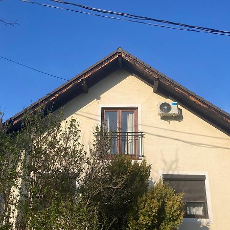 Karadi Apartman Zánka Exteriör bild