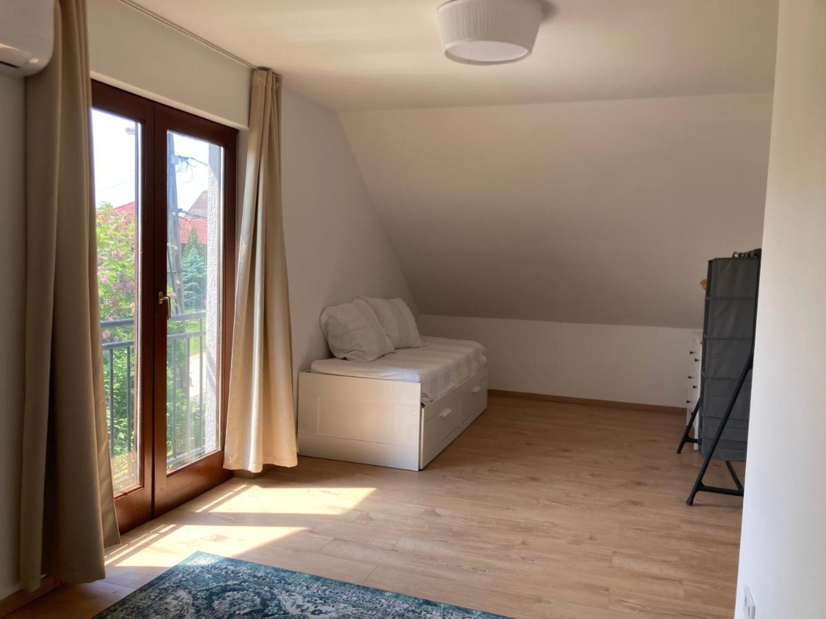 Karadi Apartman Zánka Exteriör bild