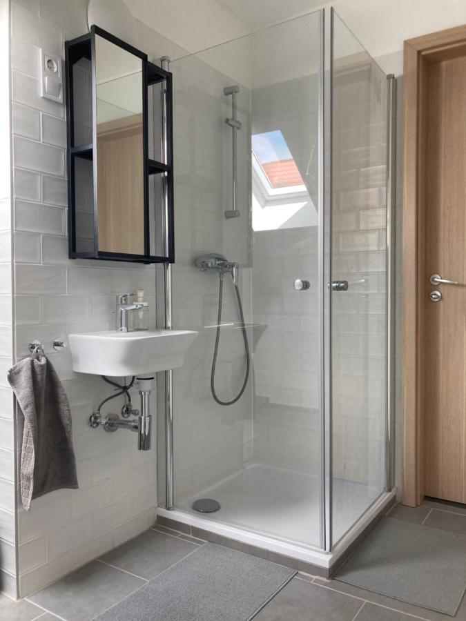 Karadi Apartman Zánka Exteriör bild