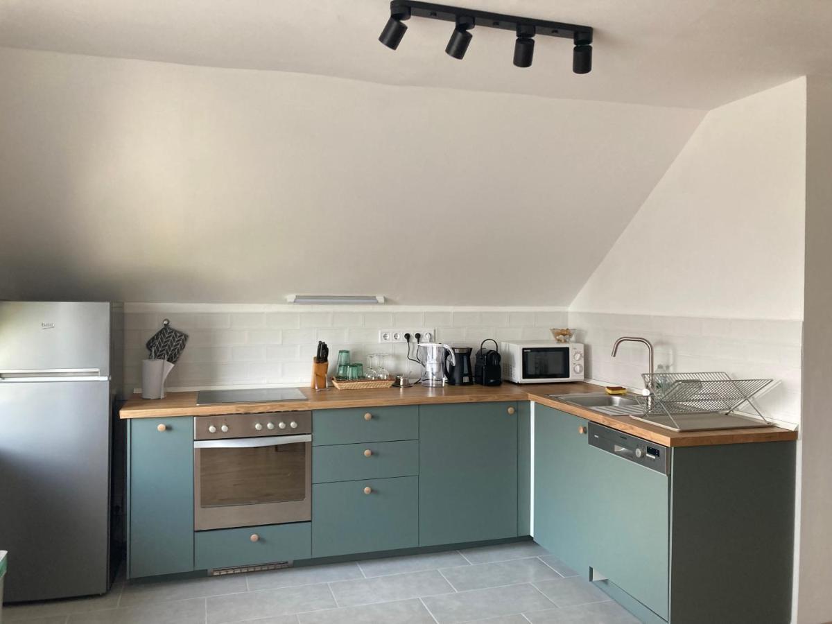 Karadi Apartman Zánka Exteriör bild